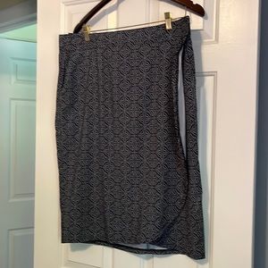 NWOT Rip Skirt Hawaii